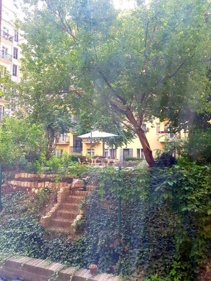 פראג Stylish Apartment A Few Steps From Metro מראה חיצוני תמונה