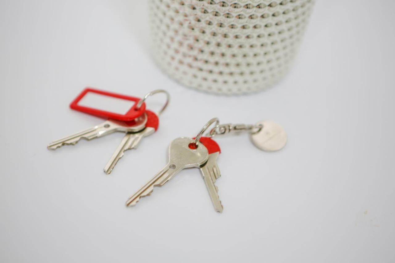 פראג Stylish Apartment A Few Steps From Metro מראה חיצוני תמונה